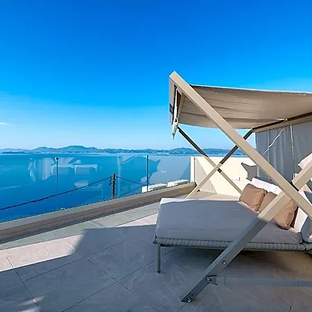 Sea And Sky Luxury Sea View Hotel 4*