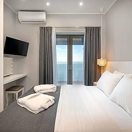 Hotel Sea And Sky Luxury Sea View